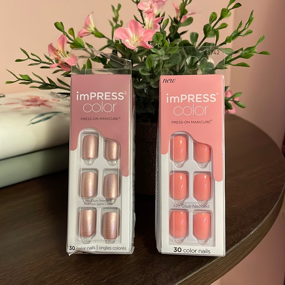 Impress Color Press-On Manicure (Set of Two)